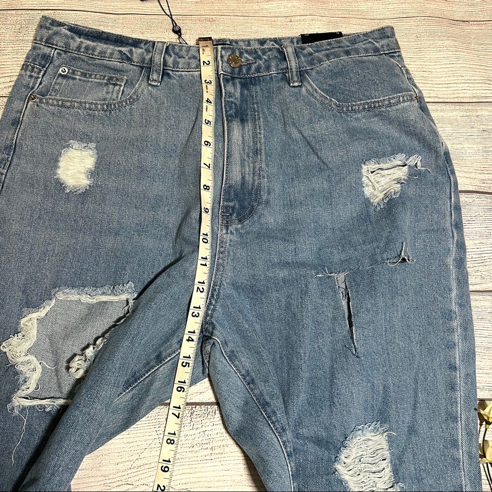 Misguided Denim Riot High Rise Slit Rip Mom Jeans - Picture 10 of 16